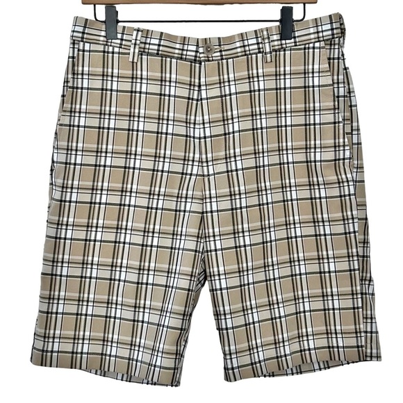 Haggar Cool 18® Pro Simple Plaid Golf Short Regular Fit Men’s SZ 32 Tan - Picture 1 of 10